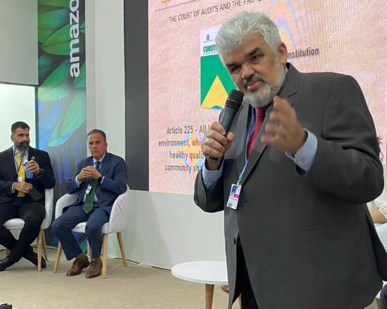 Conselheiro do TCE-AM palestra sobre mudanças climáticas em COP27, no Egito