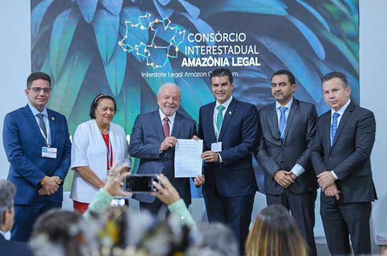 Lula irá procurar a ONU para que Manaus ou Belém seja sede da COP em 2025