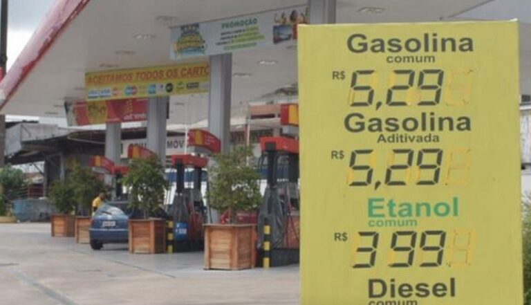O silencioso aumento do preço da gasolina em Manaus que chega a 16% e calou a boca dos políticos