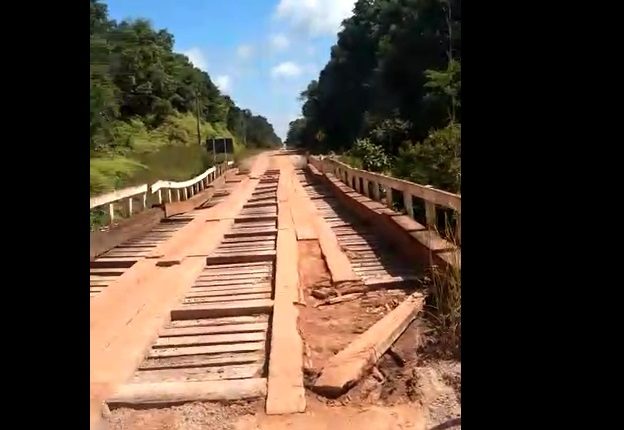 Duas pontes na BR-319 são interditadas pelo Dnit no Amazonas