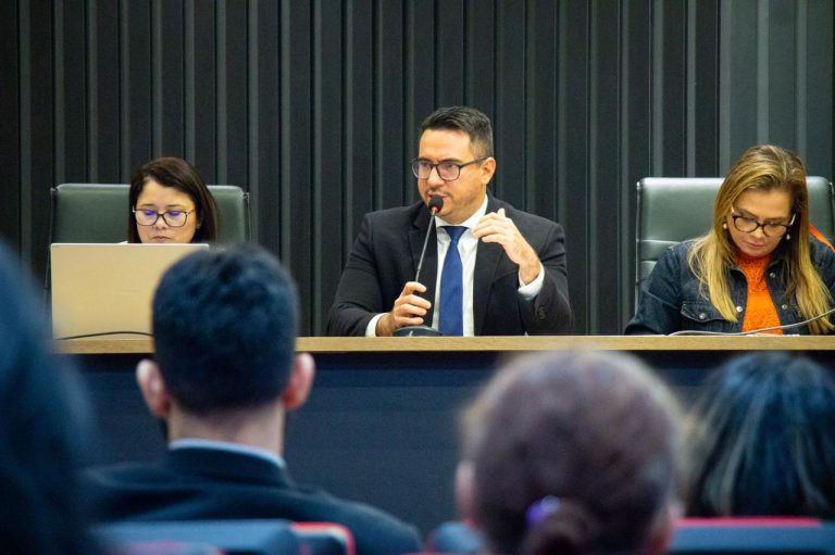 Vereador Rodrigo Guedes vai processar Hapvida por falta de atendimento a crianças com deficiência e autistas