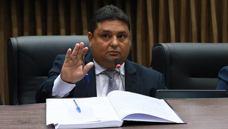 Caio André manda abrir sindicância para apurar desaparecimento do Livro de Posse da CMM