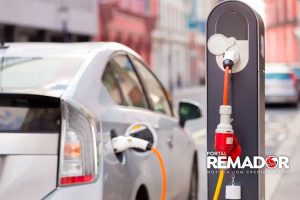 Parlamento Europeu aprova o fim da venda de carros a combustão a partir de 2035 só se for elétrico