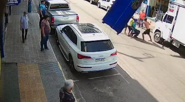 Funcionário do Zona Azul é agredido de forma covarde no Centro de Manaus