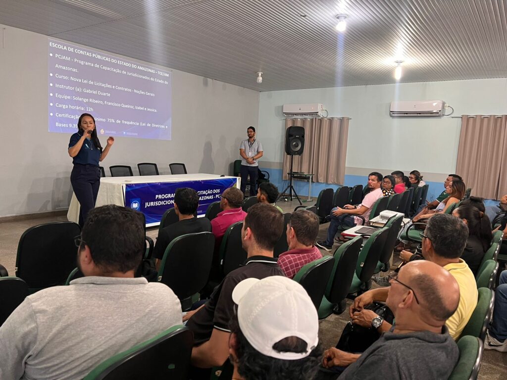 Escola de Contas do TCE leva curso sobre a Nova Lei de Licitações a Manicoré