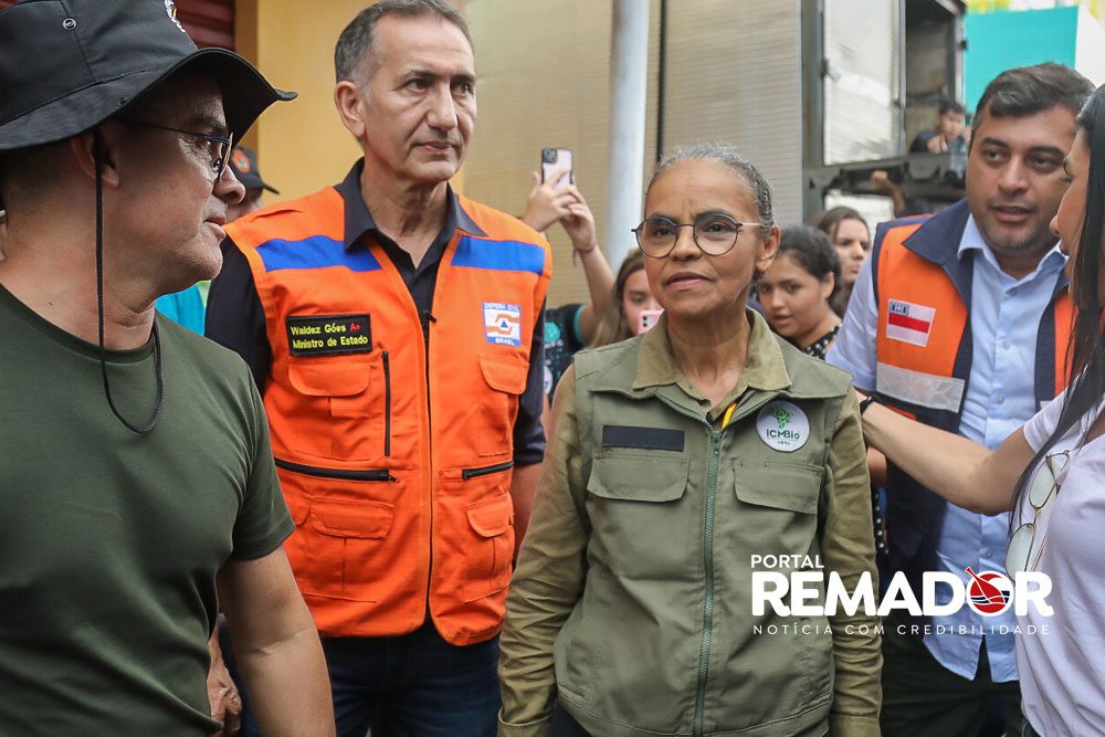 Ministros visitam áreas de risco em Manaus e discutem apoio federal para enfrentar consequências das chuvas