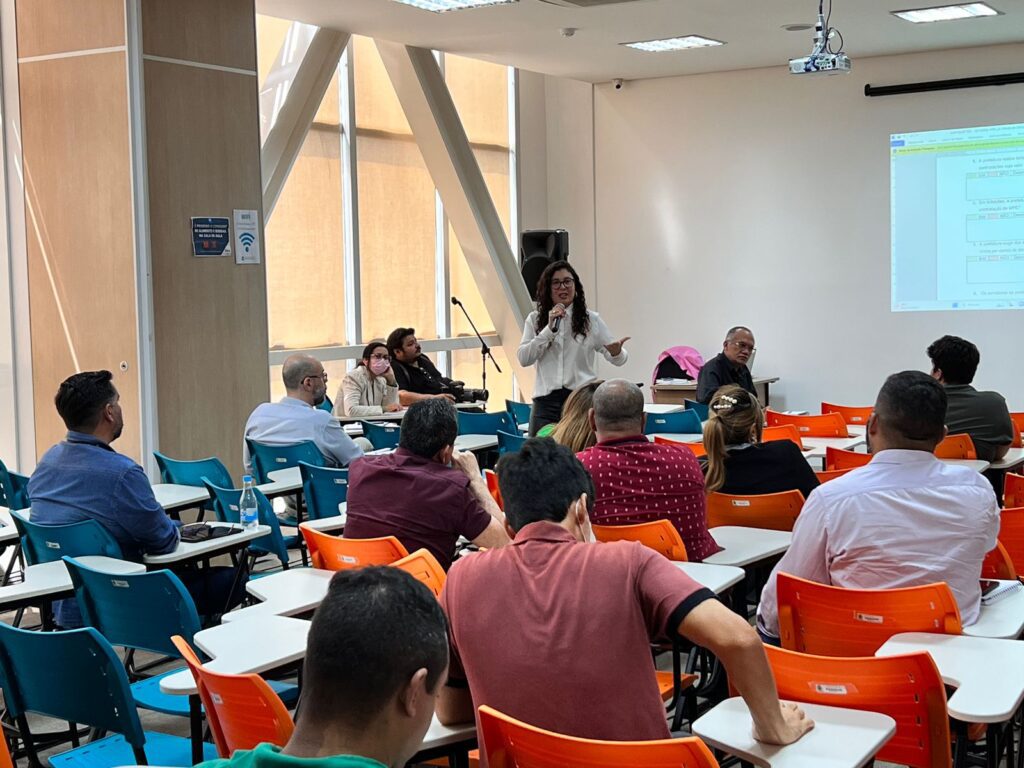 TCE-AM e Sebrae realizam workshop sobre políticas públicas de desburocratização e melhoria de ambiente de negócios