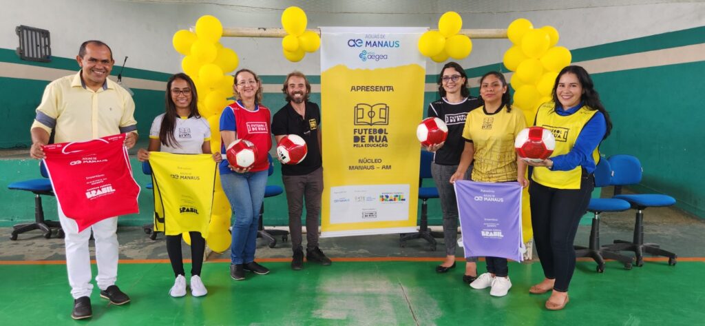 É Gol: Projeto socioeducativo da Águas de Manaus contempla estudantes da rede municipal com aulas gratuitas de futebol