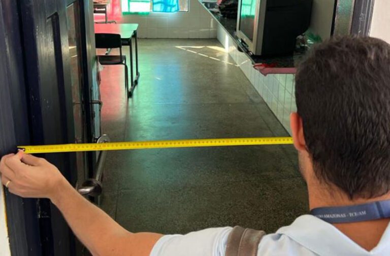 Mais de 90% das escolas fiscalizadas em ação do TCE-AM estão sem auto de vistoria dos Bombeiros