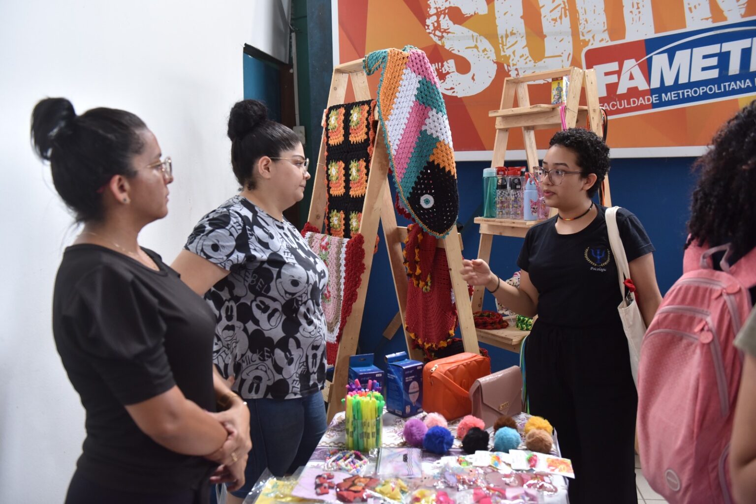 Faculdade promove feiras de empreendedorismo em Manaus Portal Remador