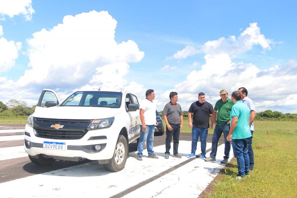 Prefeito de Parintins vistoria aeroporto para receber Cindacta IV durante Festival Folclórico.
Portal Remador