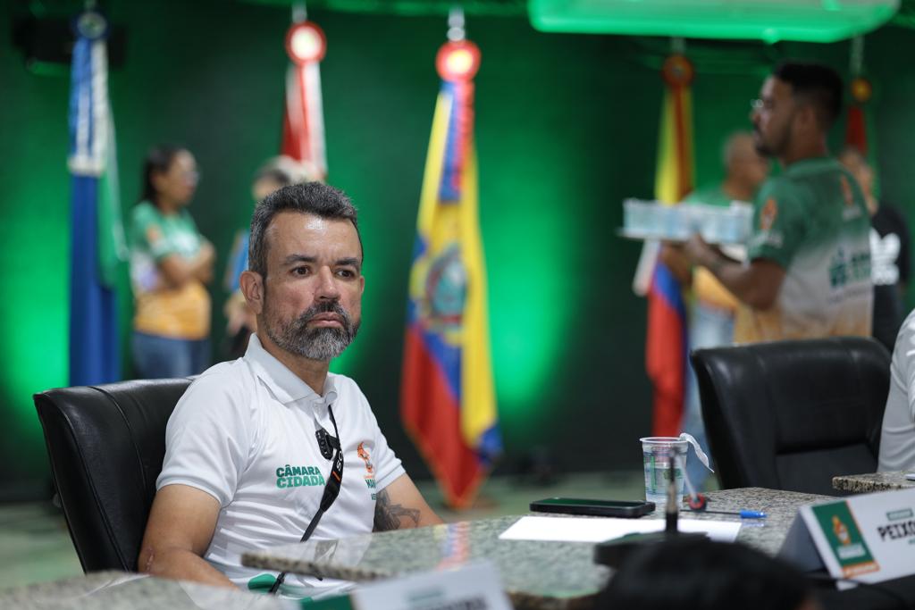 Peixoto ouve demandas da população durante Tribuna Popular da ‘Câmara Cidadã’