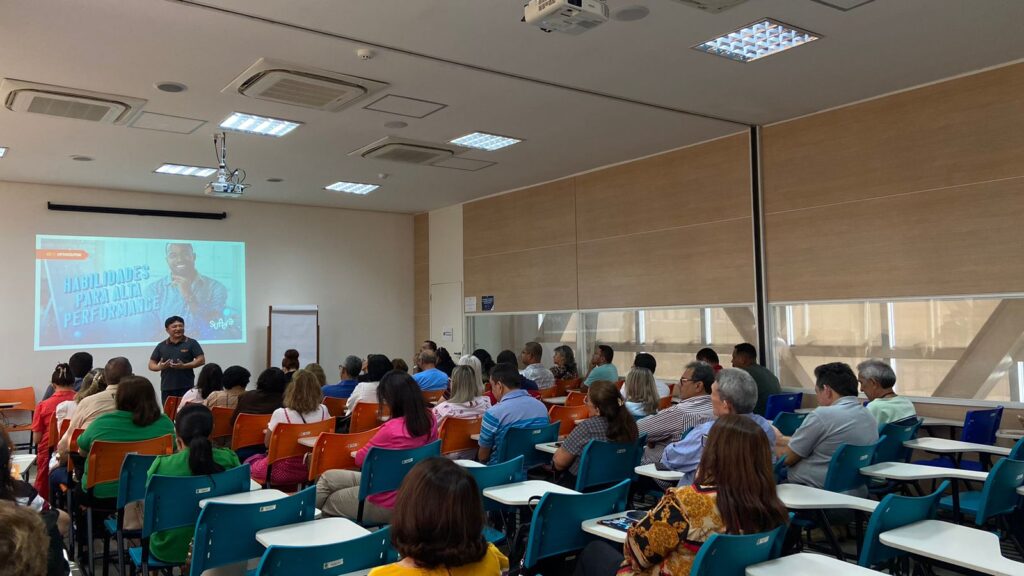 TCE-AM realiza oficina sobre ginástica cerebral para futuros servidores aposentados