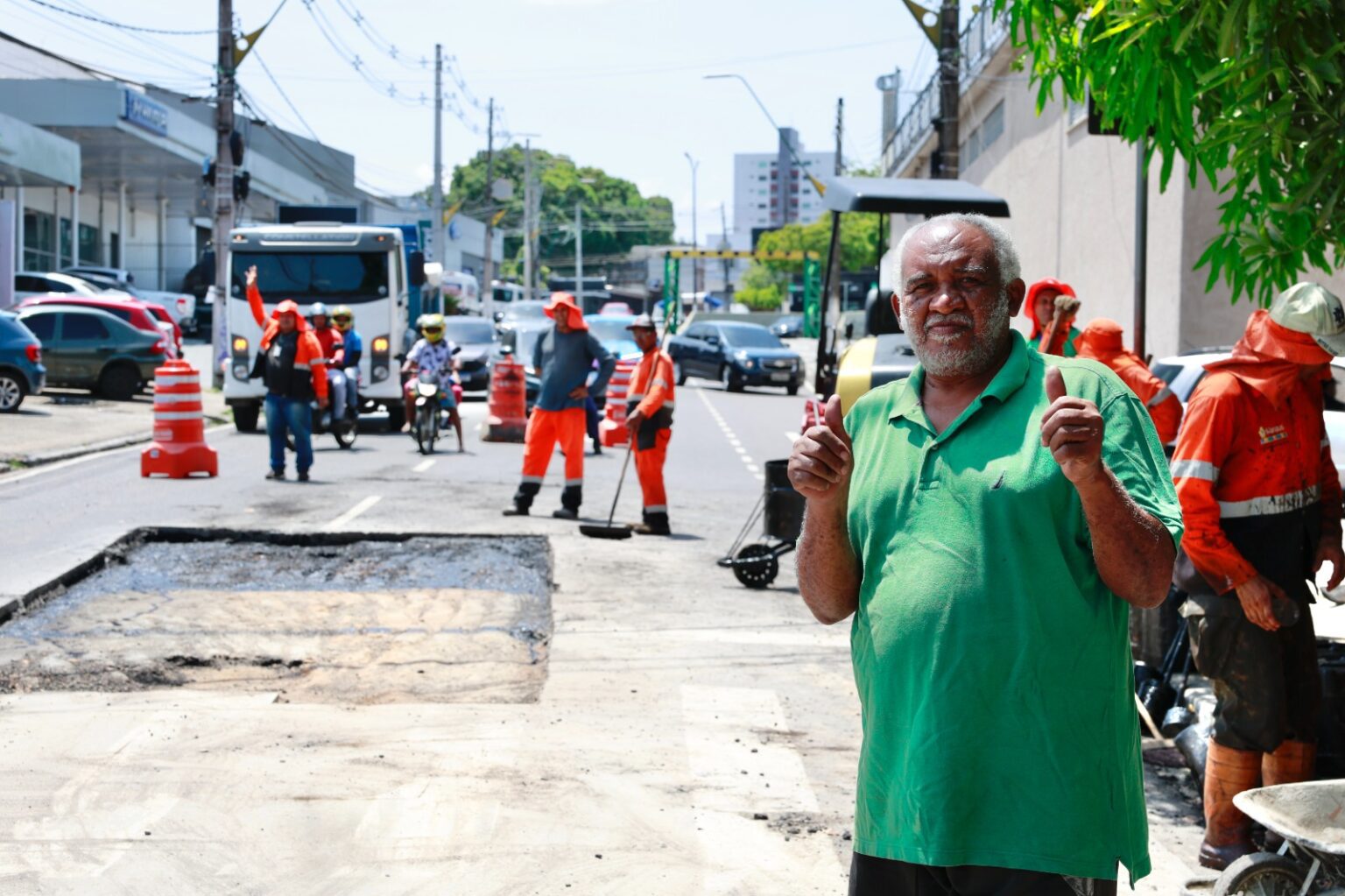 Prefeitura de Manaus intensifica obras de manutenção viária e recupera via do bairro São Jorge Portal Remador