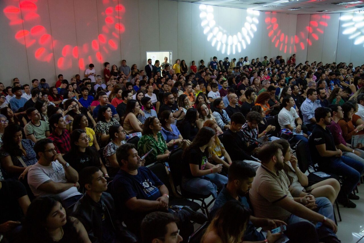 Mais de 500 pessoas participam do “Canadá Roadshow” em Manaus Portal Remador