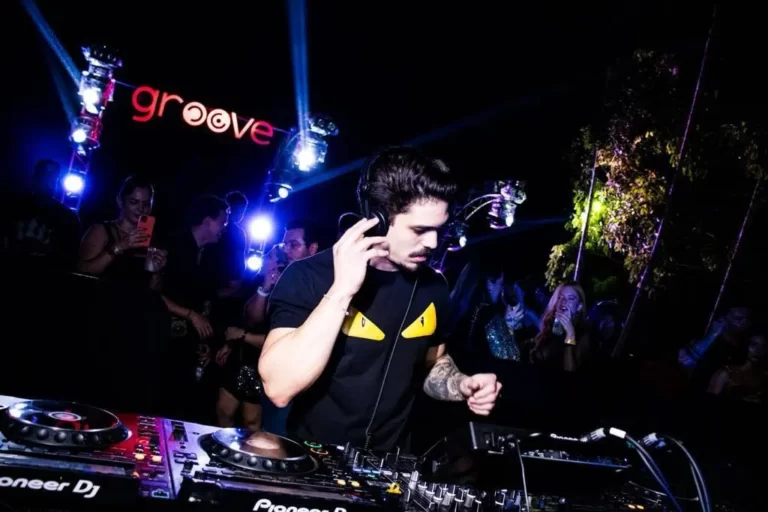 DJ Gian Granito, "Maestro dos Decks", é a astrela principal da District Act III em Manaus