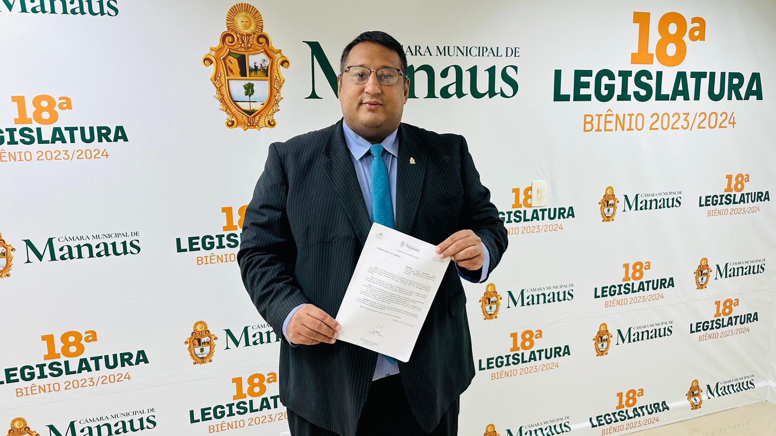 Projeto de Lei de Ivo Neto que estabelece critérios para impedir evasão escolar é aprovado na CMM