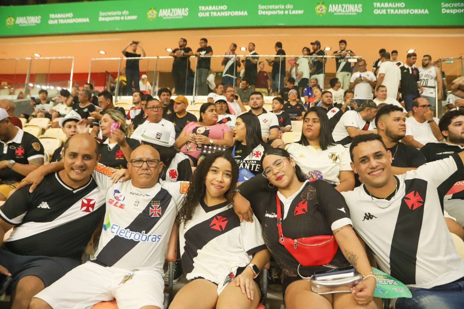 Arena da Amazônia recebe mais de 21 mil torcedores para partida entre Vasco e Audax