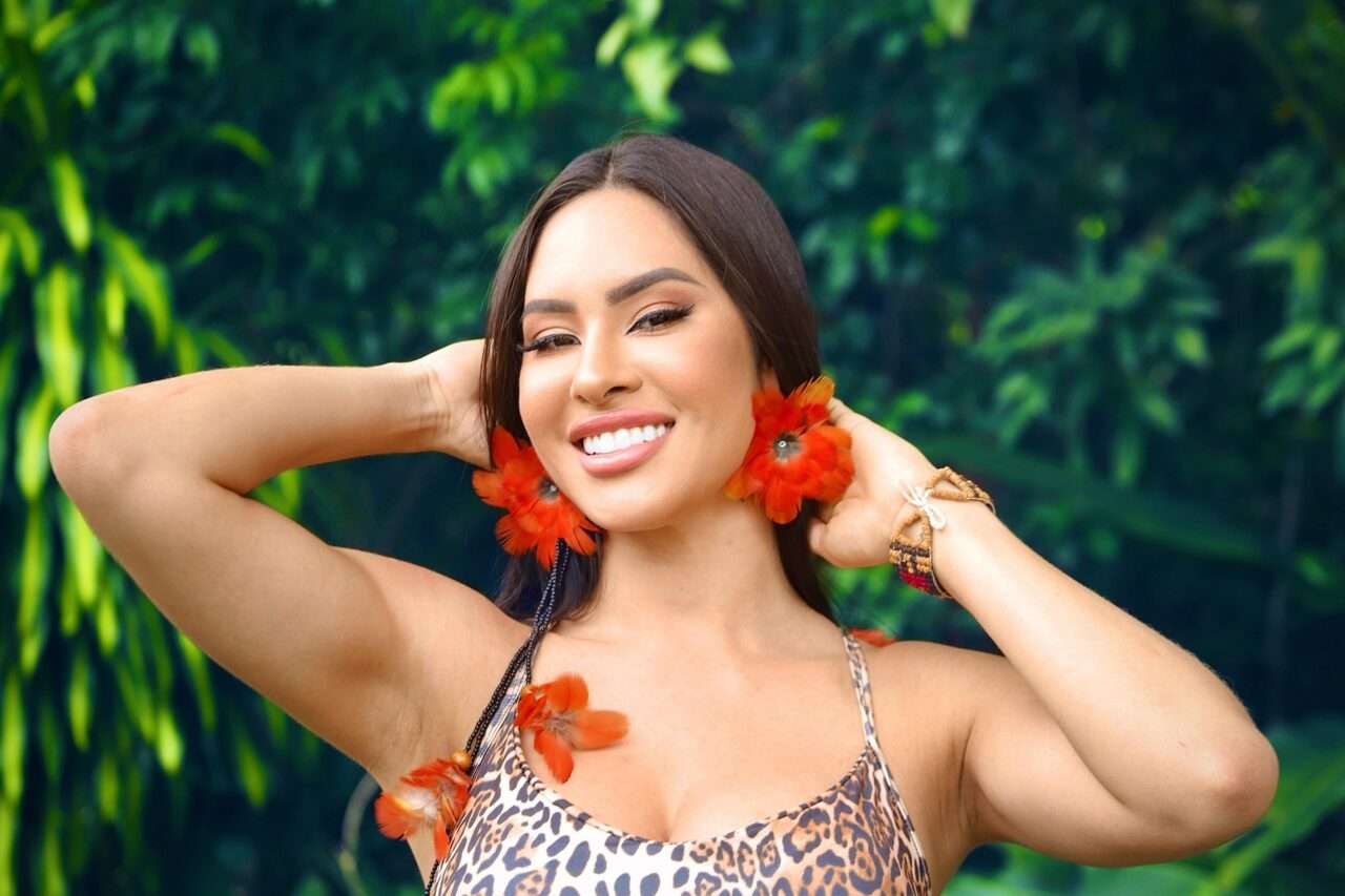 Torcida da amazonense Isabelle Nogueira se reúne para acompanhar o Big Brother Brasil desta terça-feira