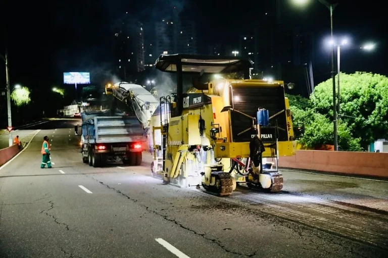 Seminf inicia recapeamento de 8 mil metros quadrados de pavimento no viaduto Miguel Arraes