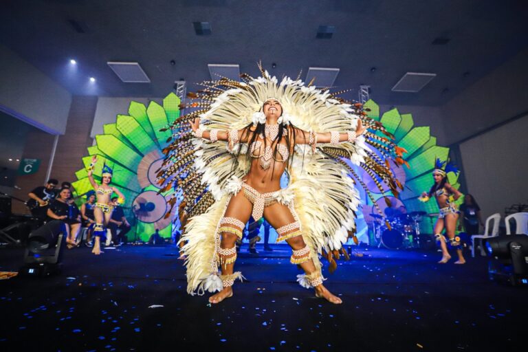 Boi Caprichoso Agita o Centro de Convenções Vasco Vasques no Evento Blog Azul 'Povo Festeiro'