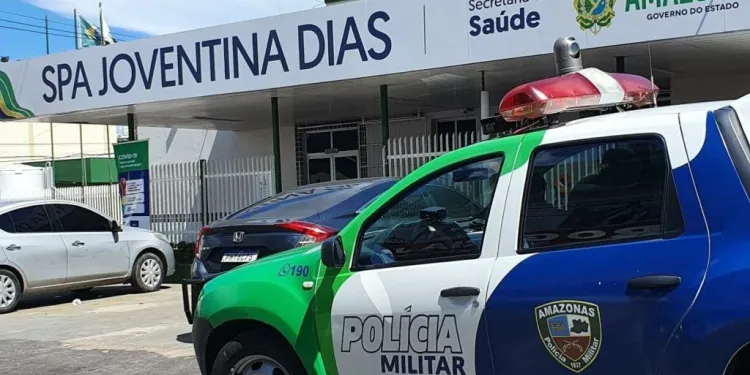 Mulher é baleada no pescoço pelo próprio marido em Manaus