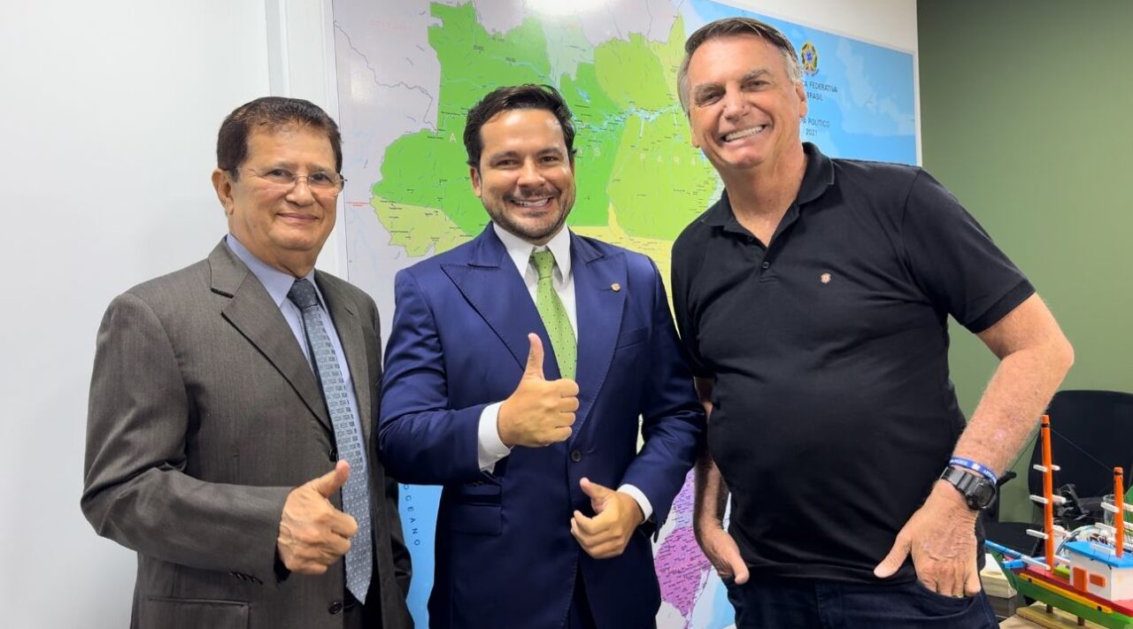 Bolsonaro declara apoio a Capitão Alberto Neto para Prefeito de Manaus