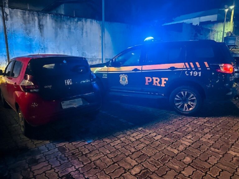 Ação da PRF em Manaus resulta na prisão de condutor com carro clonado