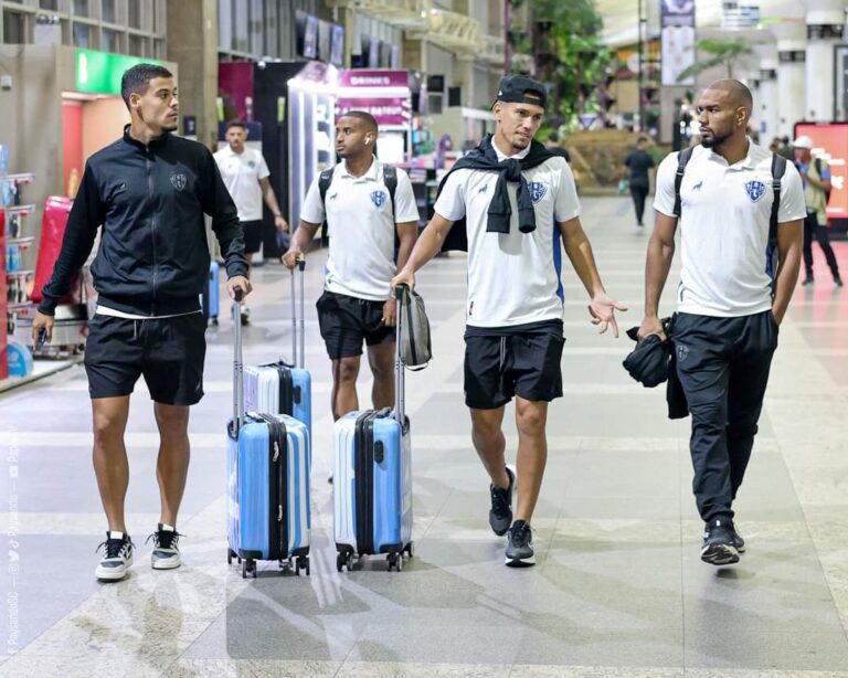 Delegação do Paysandu enfrenta contratempos em viagem para Manaus