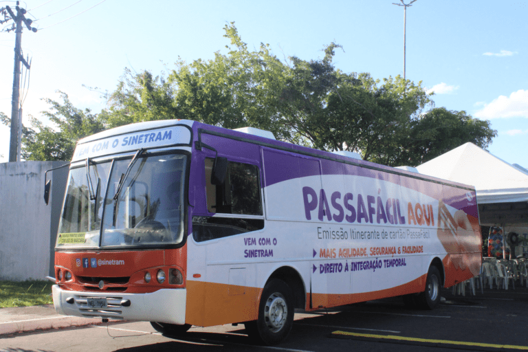 SINETRAM emite gratuitamente cartão Passa Fácil em Supermercado de Manaus