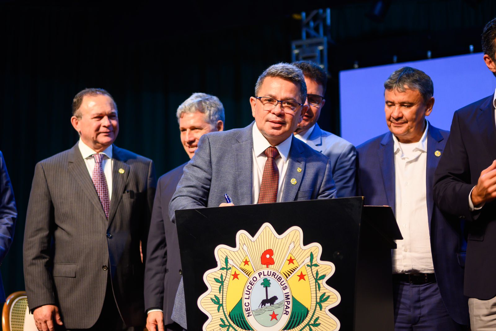 Governo do Amazonas pactua compromissos ambientais e de economia verde na Carta de Rio Branco, no Acre