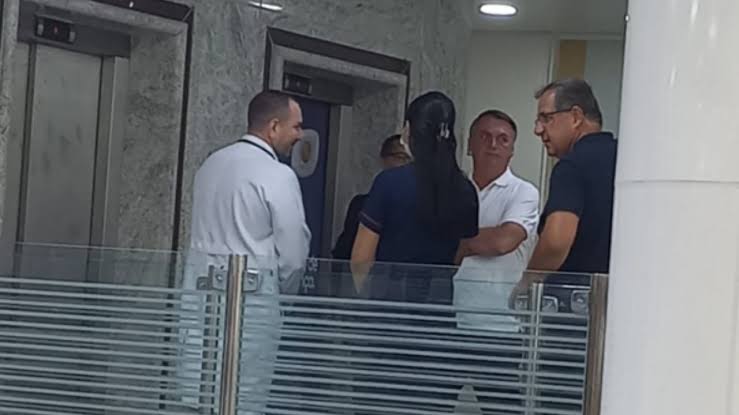 Hospital atualiza estado de saúde do ex-presidente Jair Bolsonaro