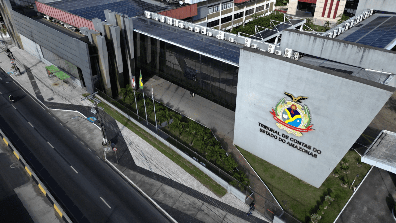 TCE-AM terá 54 processos em julgamento na pauta desta terça-feira (9)