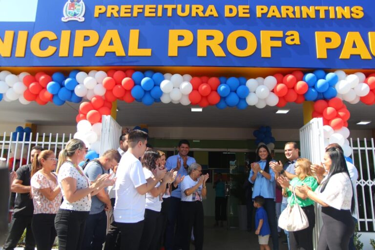 Prefeito Bi Garcia inaugura primeira creche de tempo integral de Parintins