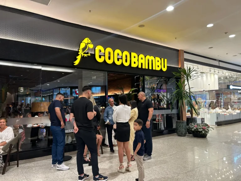 Coco Bambu inaugura na Alameda Gourmet, consolidando o Amazonas Shopping como referência em gastronomia na cidade Coco Bambu inaugura na Alameda Gourmet, consolidando o Amazonas Shopping como referência em gastronomia na cidade