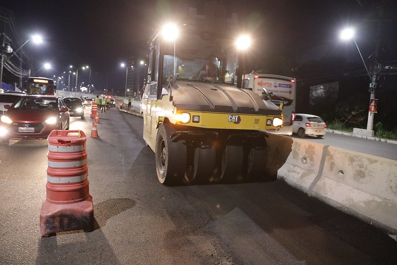 Prefeitura de Manaus avança com obras de alargamento em novo trecho da avenida Ephigênio Salles