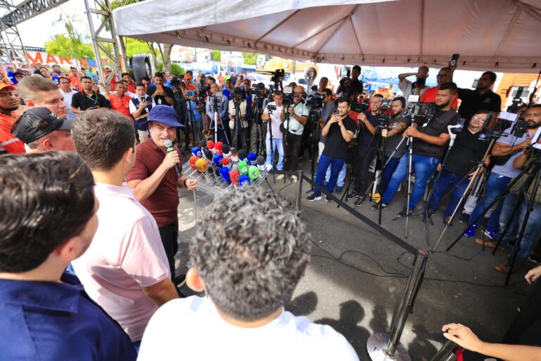 Prefeito David se antecipa ao inverno amazônico e anuncia mega ação de limpeza em bueiros e igarapés