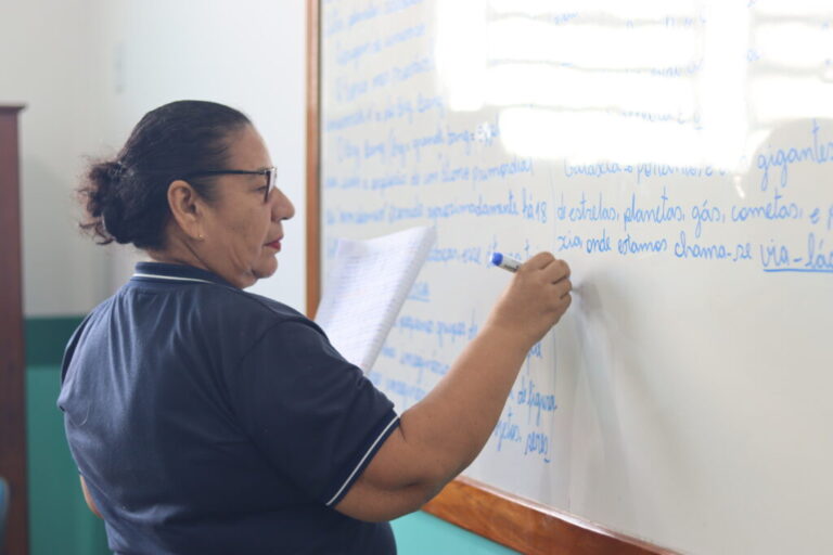 Prefeitura de Itacoatiara abre inscrições para professores da rede municipal