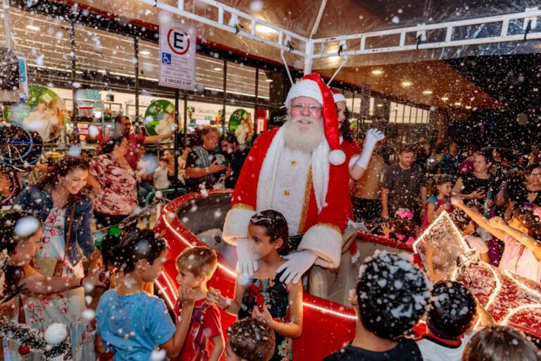 Pátio Gourmet realiza programação natalina cheia de magia e encanto, em todas as lojas de Manaus