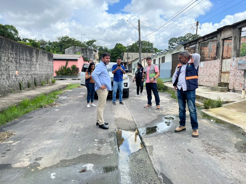 Ageman fiscaliza e notifica Águas de Manaus por falhas em obras de saneamento