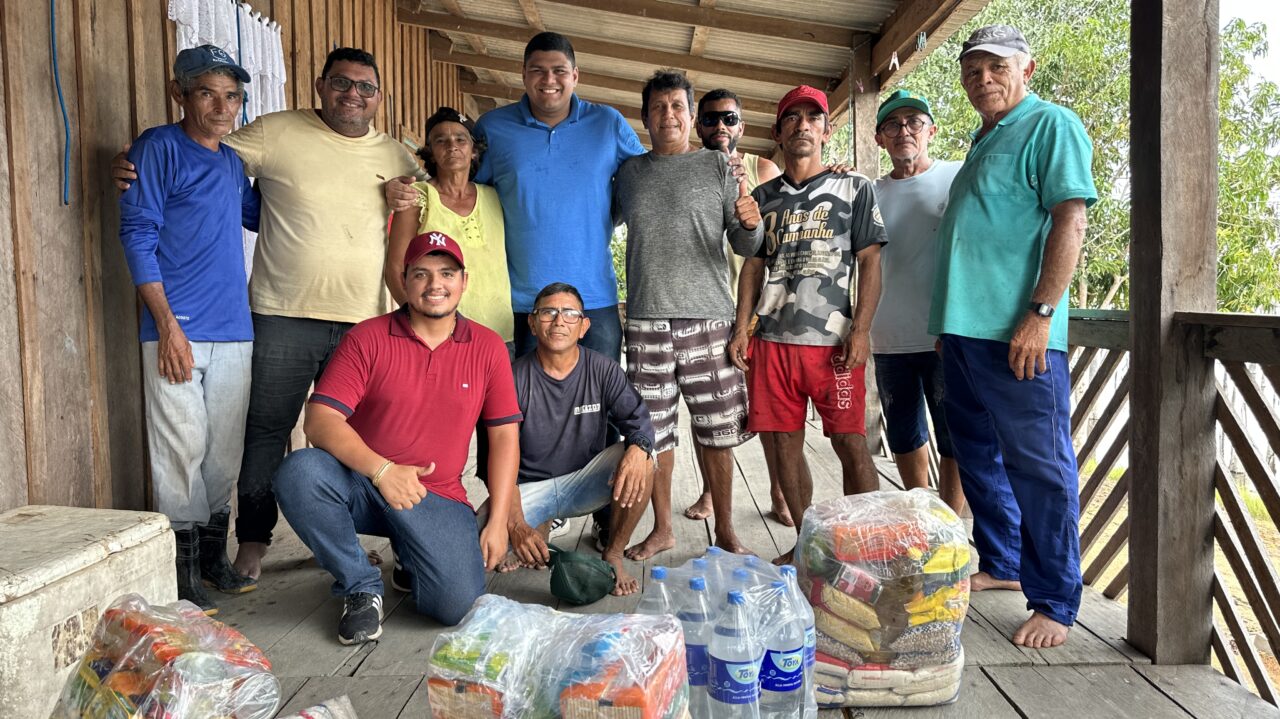 Vereador Lucas Moutinho, o mais votado da história de Presidente Figueiredo, doa 100% do salário para comprar cestas básicas e água potável
