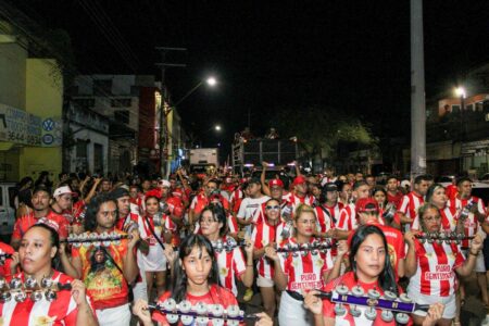 Escola de samba A Grande Família realiza ensaio técnico nesta sexta-feira (07), no Nova Era Grande Circular