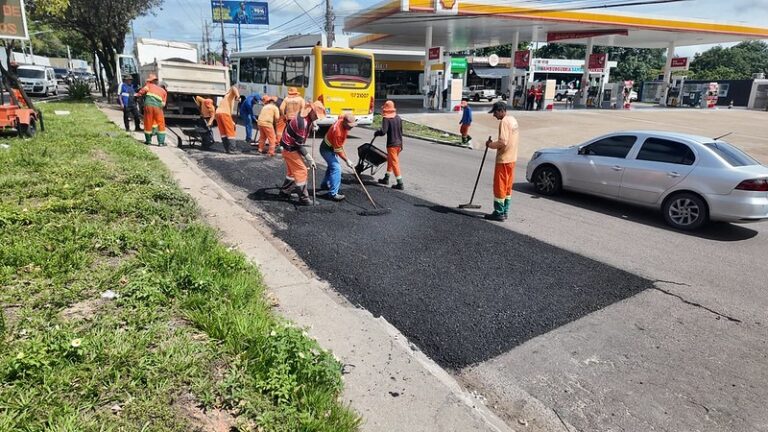 Prefeitura de Manaus melhora a mobilidade urbana da avenida Coronel Teixeira