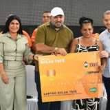 Prefeito Nicson Marreira entrega 2 mil novos cartões do Bolsa Tefé e fortalece assistência a famílias vulneráveis