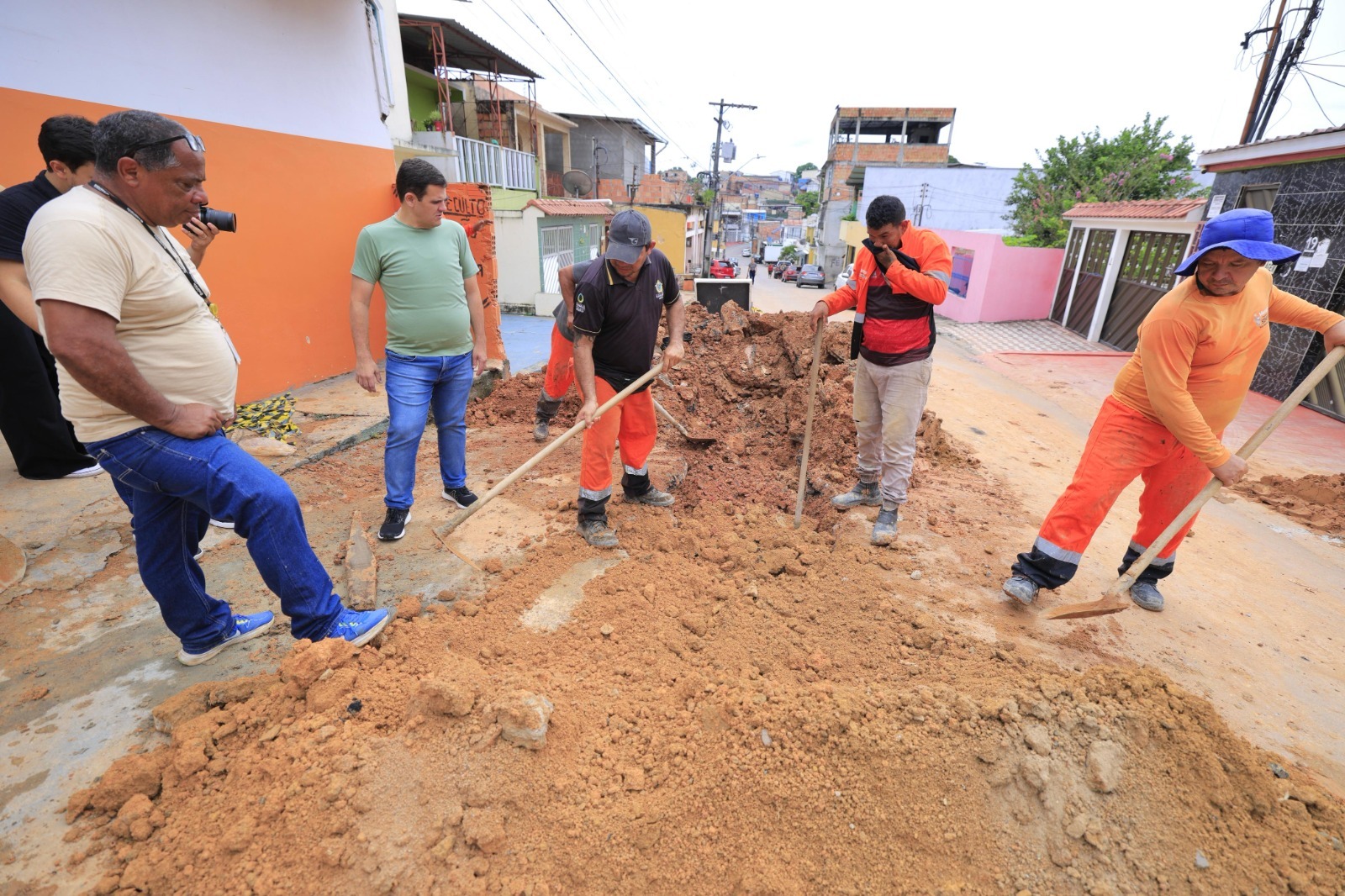 Prefeitura de Manaus substitui rede de drenagem no bairro Morro da Liberdade para evitar alagamentos durante período chuvoso