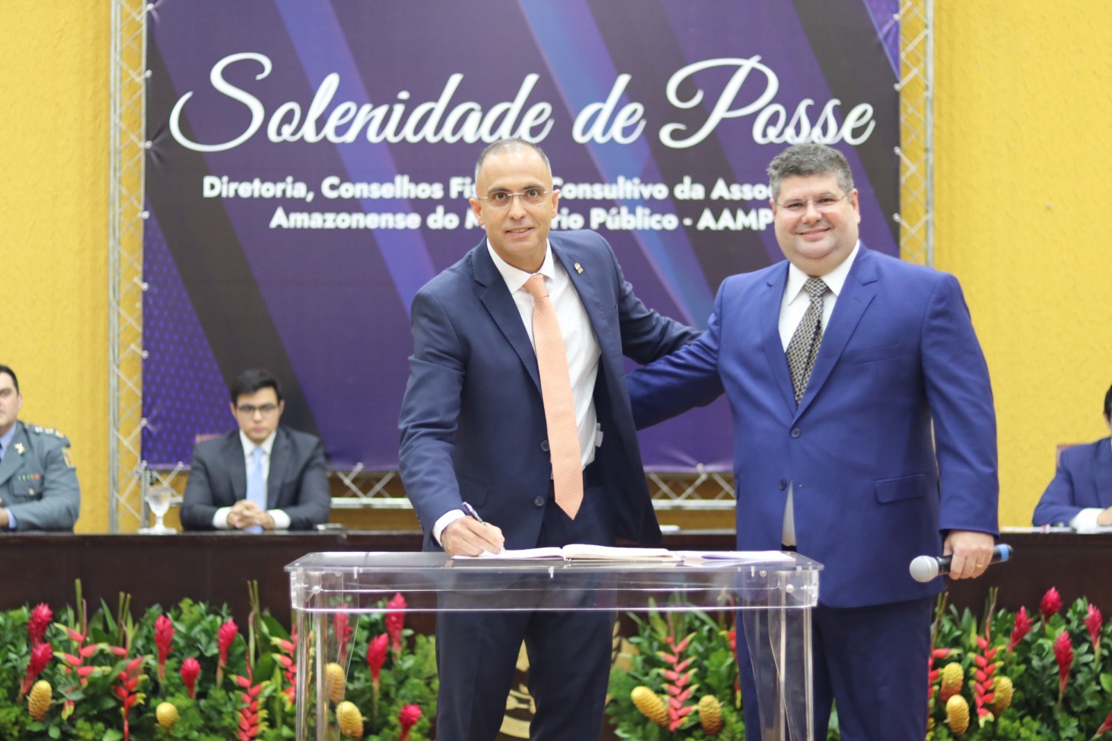 Promotor Kepler Antony Neto toma posse como presidente da AAMP no biênio 2025/2027