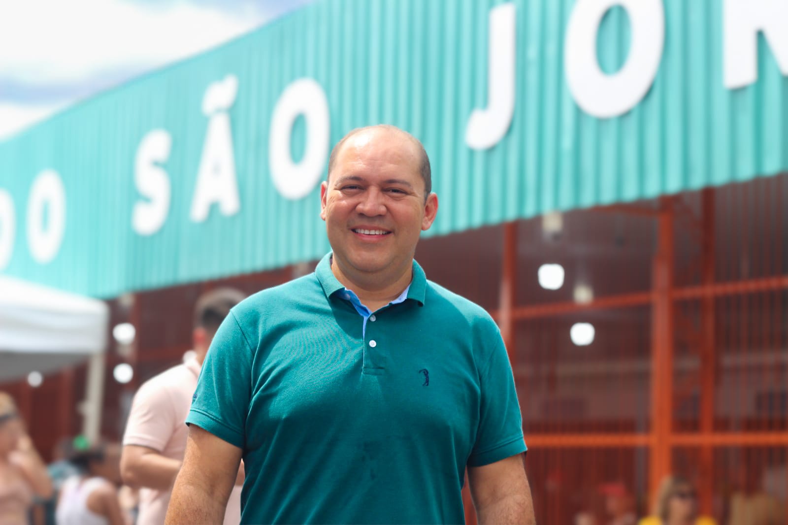 Feira do São Jorge é entregue revitalizada com participação do vereador Rosivaldo Cordovil