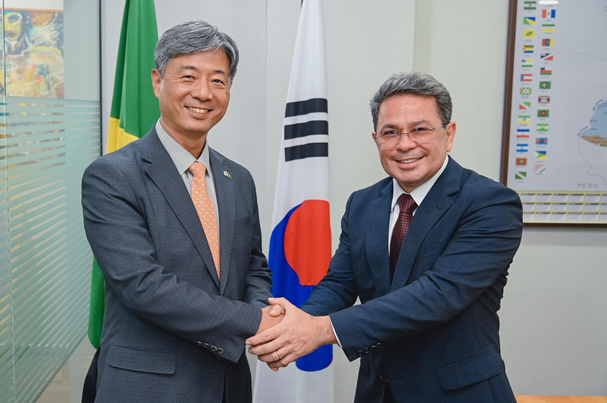 Tadeu de Souza recebe Embaixador da Coreia do Sul e articula novas parcerias com país asiático