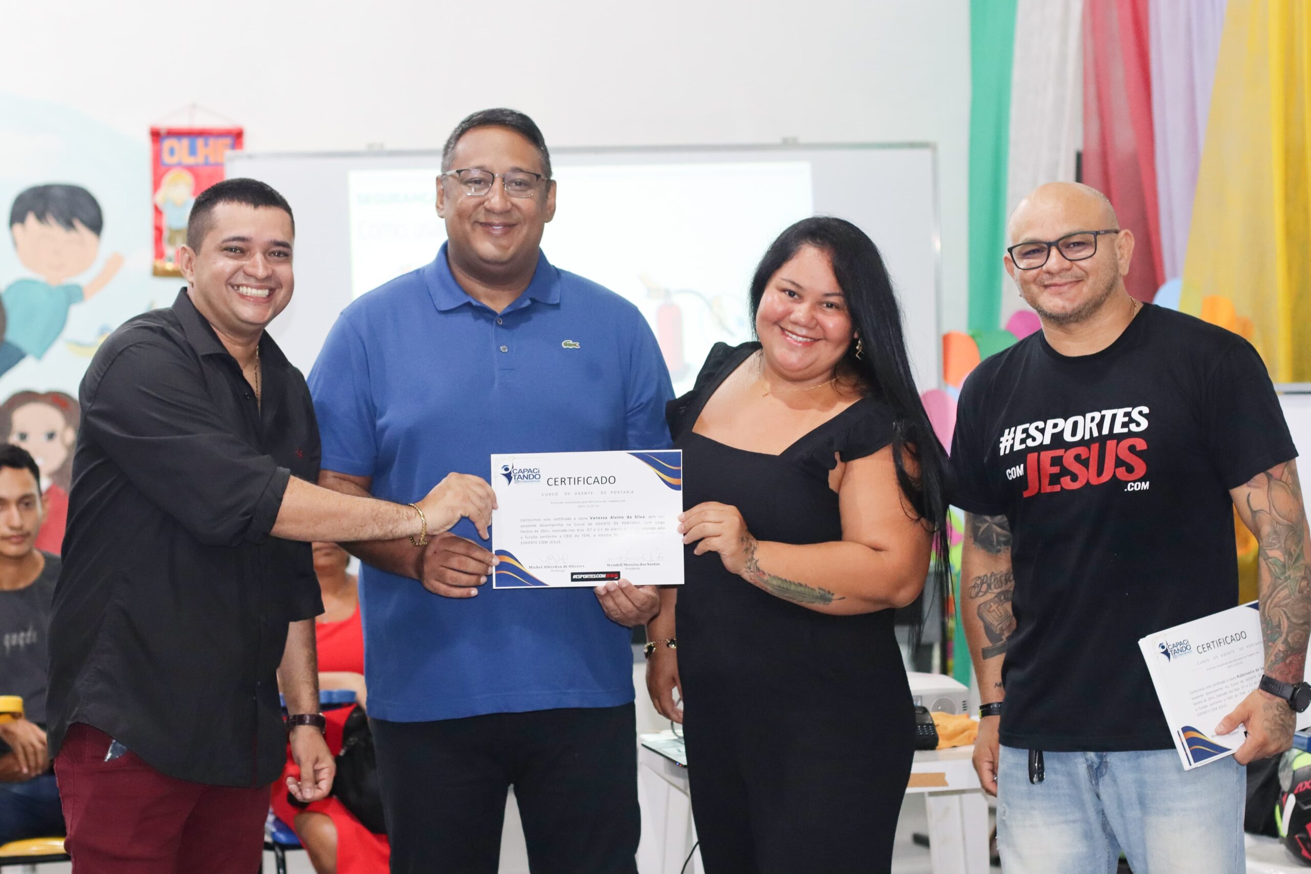 Vereador Ivo Neto participa da certificação de 36 novos agentes de portaria no bairro Cachoeirinha