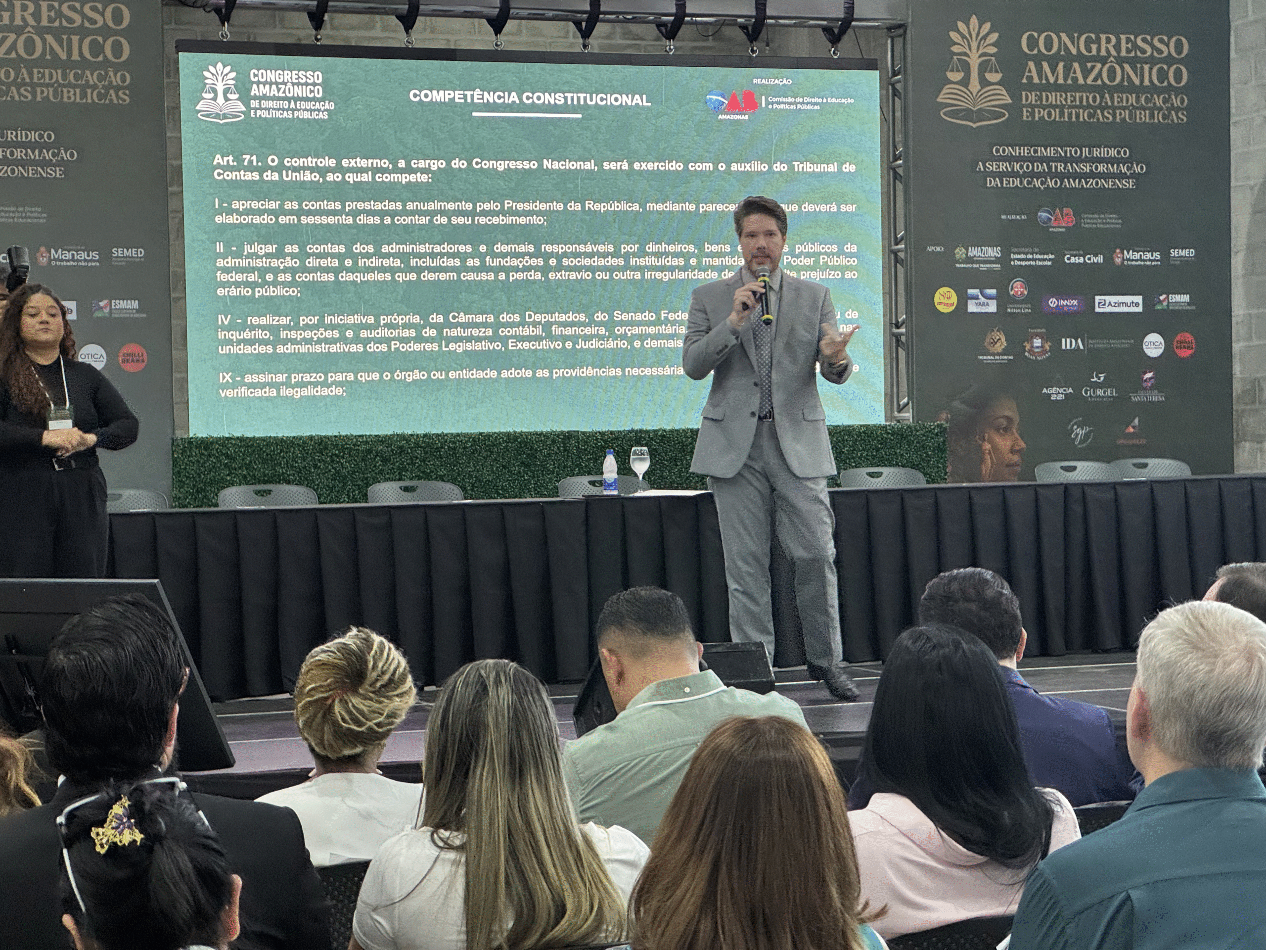 Conselheiro do TCE-AM abre Congresso Amazônico de Direito à Educação com palestra magna sobre controle externo
